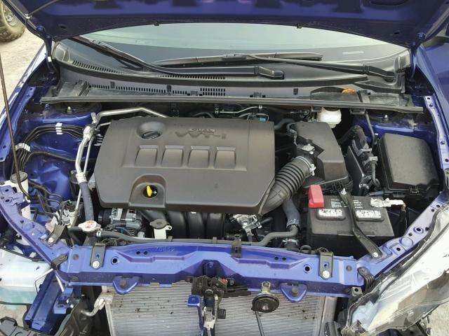 2T1BURHE0HC945212 - 2017 TOYOTA COROLLA L BLUE photo 7