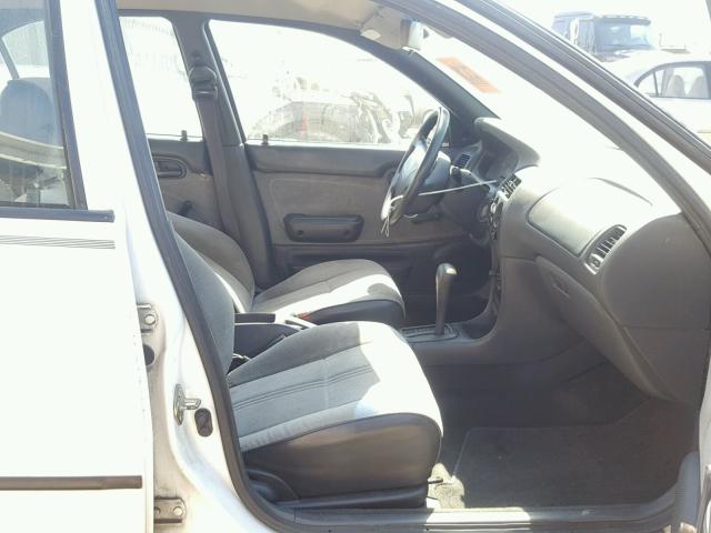 1Y1SK5262SZ028359 - 1995 GEO PRIZM BASE 白色 照片 5