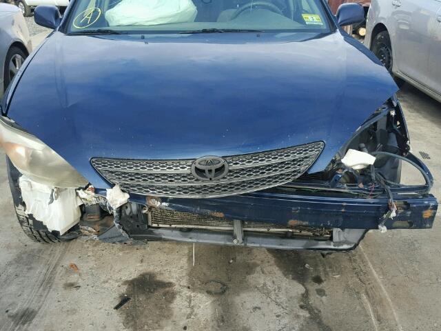 JTDBE32K520112855 - 2002 TOYOTA CAMRY LE 蓝色 照片 9