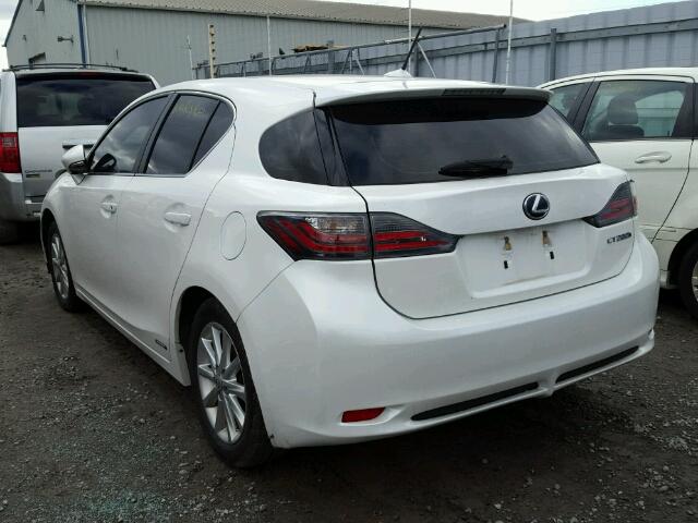 JTHKD5BH7D2147972 - 2013 LEXUS CT 200 WHITE photo 3