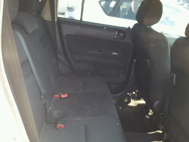 JTLKT324364052648 - 2006 TOYOTA SCION XB Blanco foto 6