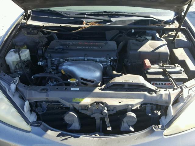 4T1BE32K26U699042 - 2006 TOYOTA CAMRY LE Silber Foto 7