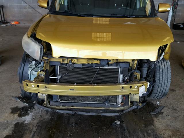 JTLKE50E081055240 - 2008 TOYOTA SCION XB GOLD photo 9