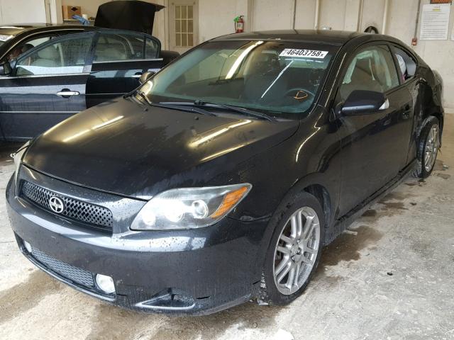 JTKDE167X80249004 - 2008 TOYOTA SCION TC 黑色 照片 2
