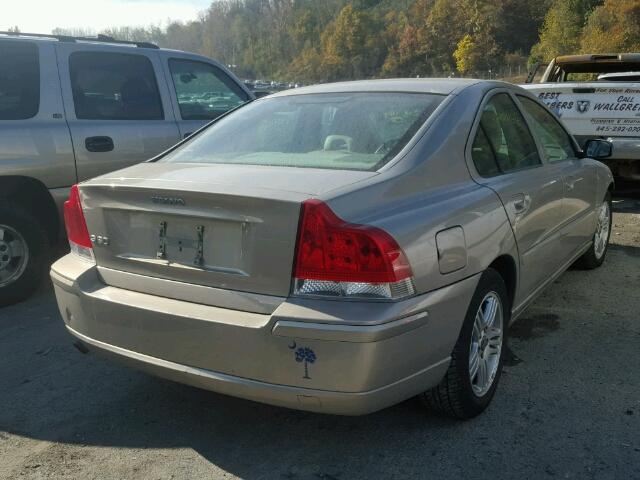 YV1RS612052470765 - 2005 VOLVO S60 GOLD photo 4