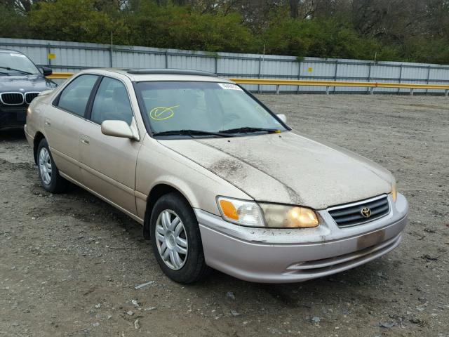 JT2BG22K9Y0392995 - 2000 TOYOTA CAMRY CE TAN photo 1