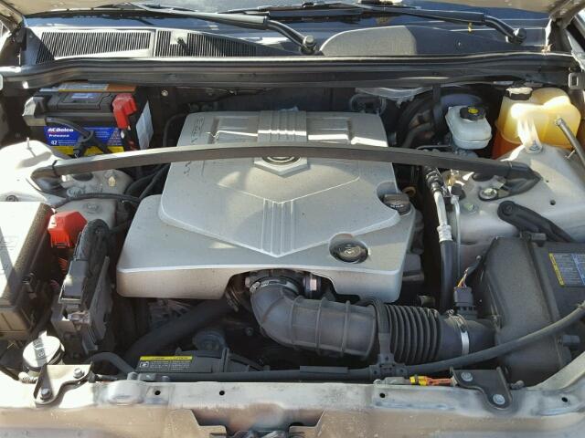 1GYEE637480209928 - 2008 CADILLAC SRX BEIGE photo 7