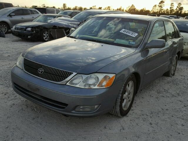 4T1BF28B02U217497 - 2002 TOYOTA AVALON XL GREEN photo 2