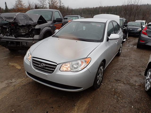 KMHDT45D99U773868 - 2009 HYUNDAI ELANTRA GL SILVER photo 2