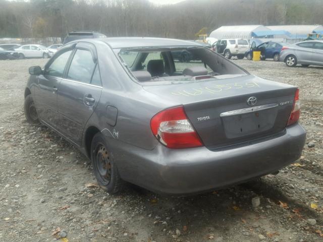 JTDBE32K230176398 - 2003 TOYOTA CAMRY GRAY photo 3