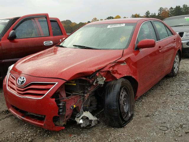 4T1BF3EK4BU134553 - 2011 TOYOTA CAMRY BASE BURGUNDY photo 2