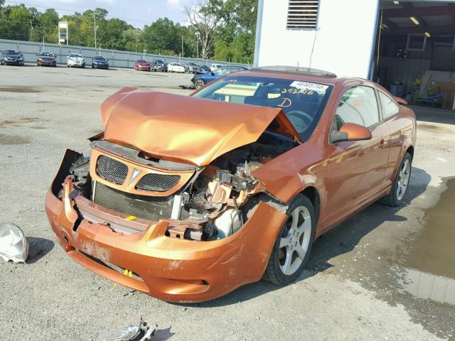 1G2AN15B077292146 - 2007 PONTIAC G5 GT ORANGE photo 2