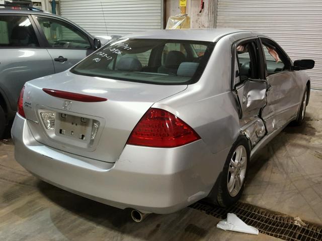 1HGCM56396A170426 - 2006 HONDA ACCORD SE SILVER photo 4