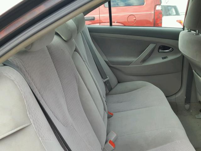 4T4BF3EK1BR089741 - 2011 TOYOTA CAMRY BASE GRAY photo 6