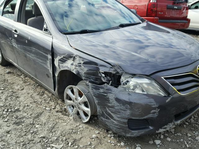 4T4BF3EK1BR089741 - 2011 TOYOTA CAMRY BASE GRAY photo 9