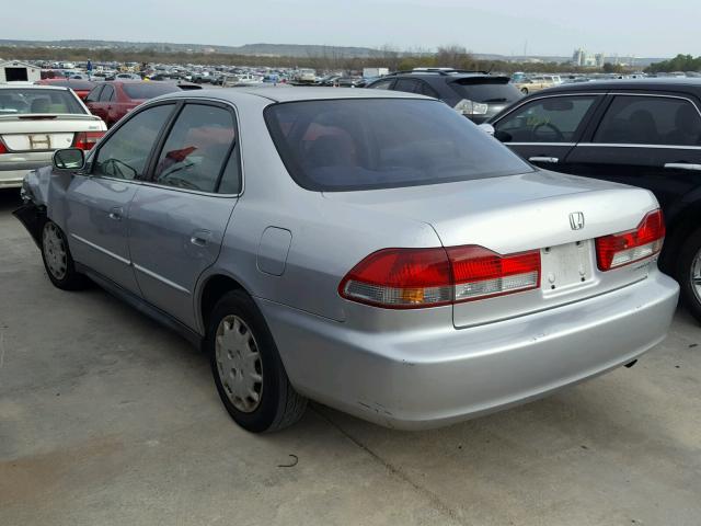 JHMCG55462C015975 - 2002 HONDA ACCORD SILVER photo 3