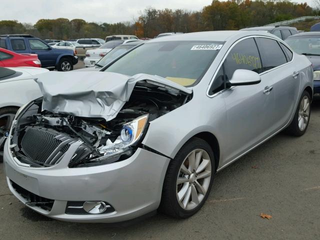 1G4PP5SK3E4195061 - 2014 BUICK VERANO SILVER photo 2