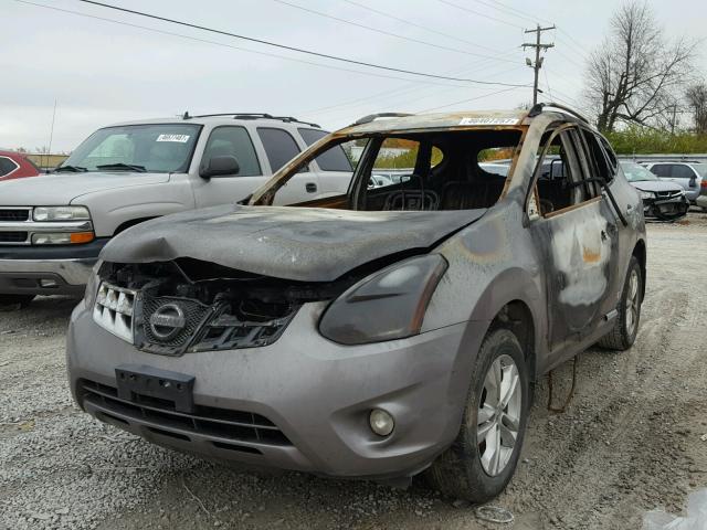 JN8AS5MV0CW412975 - 2012 NISSAN ROGUE S GRAY photo 2