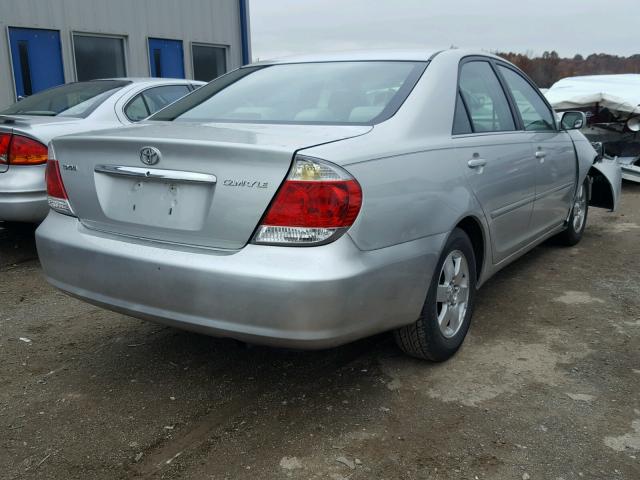 4T1BE30K65U571338 - 2005 TOYOTA CAMRY LE SILVER photo 4