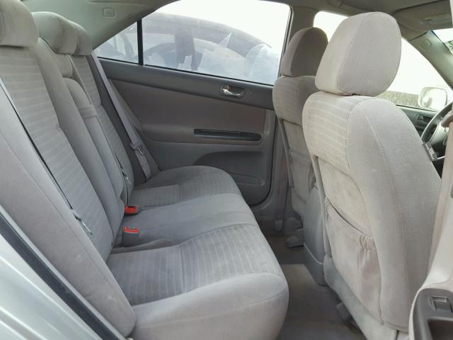 4T1BE30K65U571338 - 2005 TOYOTA CAMRY LE 银色 照片 6