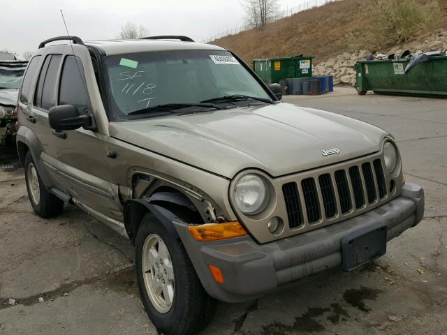 1J4GL48K27W675952 - 2007 JEEP LIBERTY SP GOLD photo 1