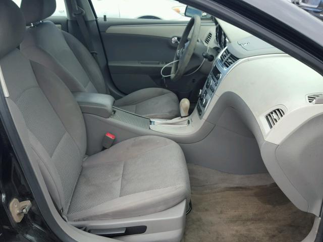 1G1ZB5EB7AF250741 - 2010 CHEVROLET MALIBU LS შავი ფოტო 5