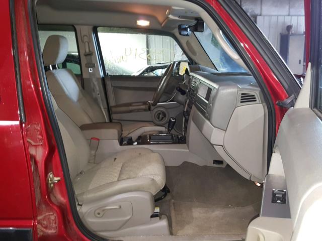 1J8HG48K16C342620 - 2006 JEEP COMMANDER RED photo 5