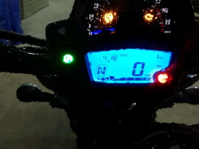 JKAENED17HDA03504 - 2017 KAWASAKI EN650 D BURGUNDY photo 8