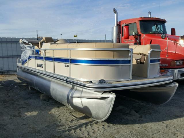 LWC02909J617 - 2017 LOWE MARINE LOT TWO TONE photo 2