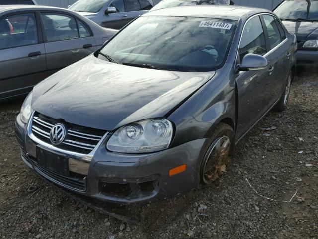 3VWRM71KX8M157240 - 2008 VOLKSWAGEN JETTA SE GRAY photo 2