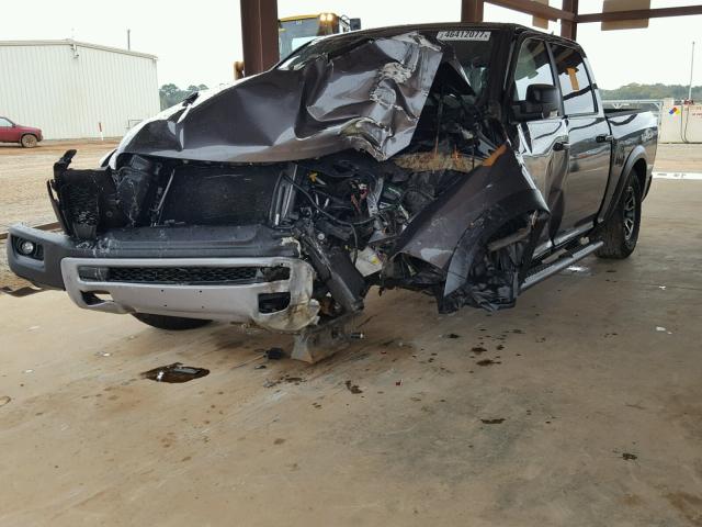 1C6RR7YT6HS711763 - 2017 RAM 1500 REBEL ნაცრისფერი ფოტო 2