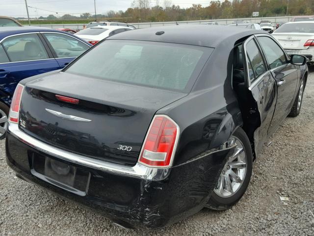 2C3CCACG1CH250144 - 2012 CHRYSLER 300 LIMITE BLACK photo 4