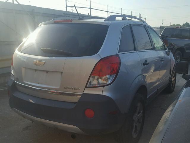 3GNAL1EK3CS581221 - 2012 CHEVROLET CAPTIVA SP SILVER photo 4