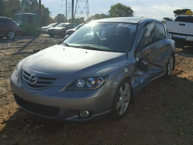 JM1BK343861521561 - 2006 MAZDA 3 HATCHBAC GRAY photo 2