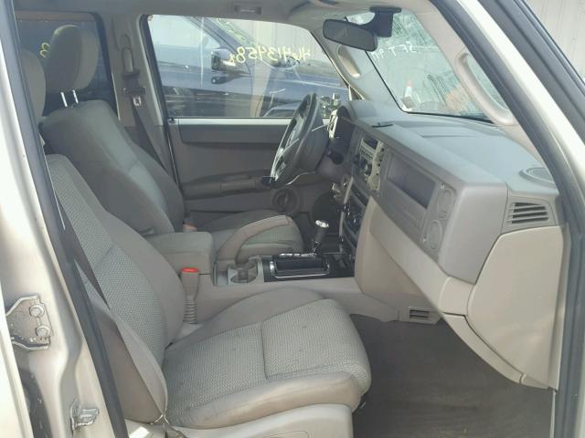1J8HG48K77C685577 - 2007 JEEP COMMANDER Qəhvəyi foto 5