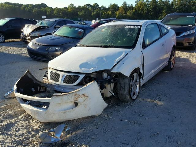 1G2AN18B777101057 - 2007 PONTIAC G5 GT WHITE photo 2