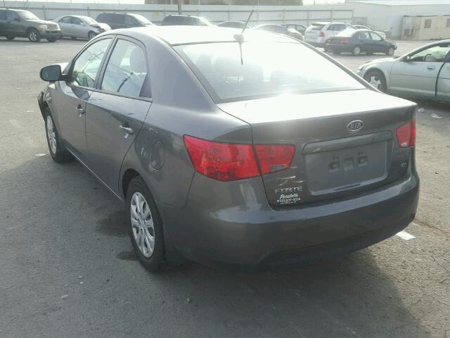 KNAFU4A27D5728362 - 2013 KIA FORTE EX CHARCOAL photo 3