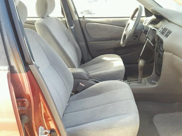 1Y1SK5280WZ411479 - 1998 CHEVROLET GEO PRIZM 红色 照片 5