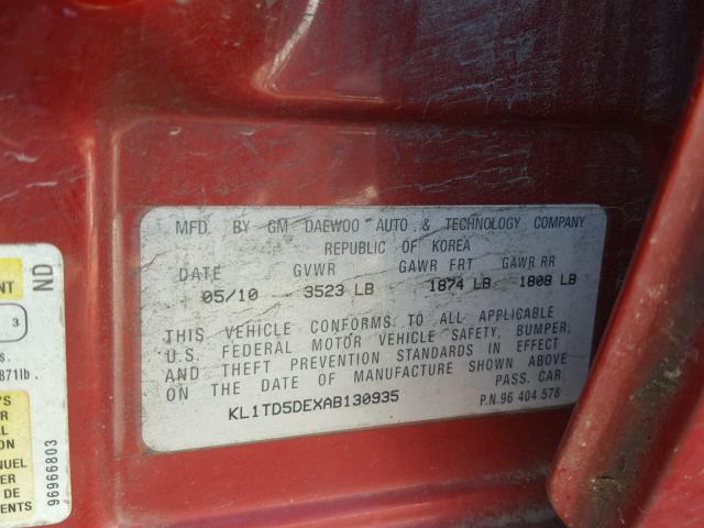 KL1TD5DEXAB130935 - 2010 CHEVROLET AVEO LS RED photo 10