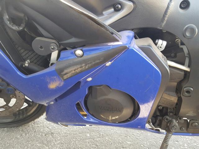 JYARJ06E63A003616 - 2003 YAMAHA YZFR6 L BLUE photo 9