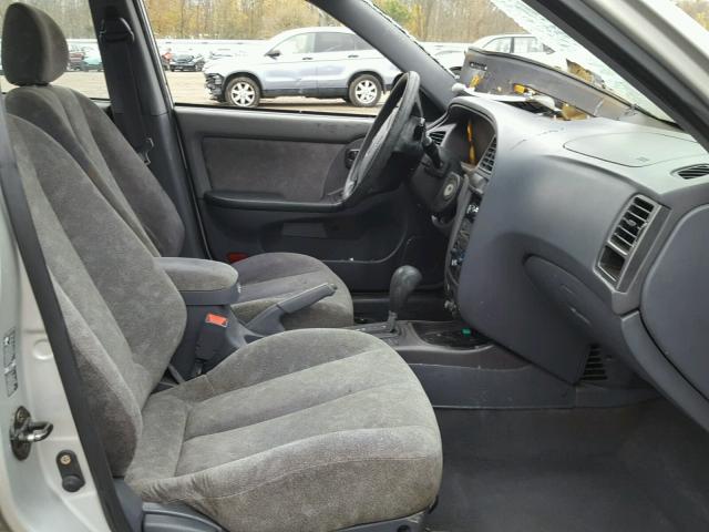 KMHDN45D13U666928 - 2003 HYUNDAI ELANTRA GL SILVER photo 5