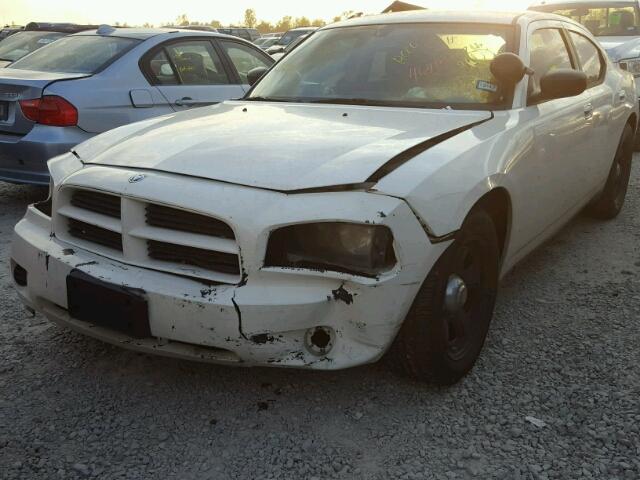 2B3LA43V89H597403 - 2009 DODGE CHARGER WHITE photo 2