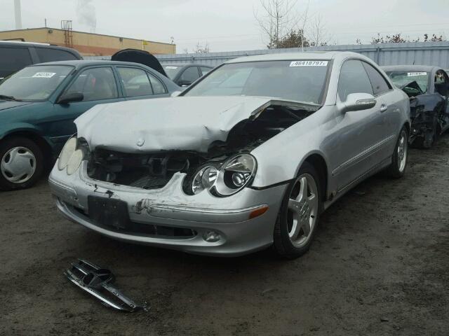 WDBTJ65J03F013572 - 2003 MERCEDES-BENZ CLK 320C SILVER photo 2