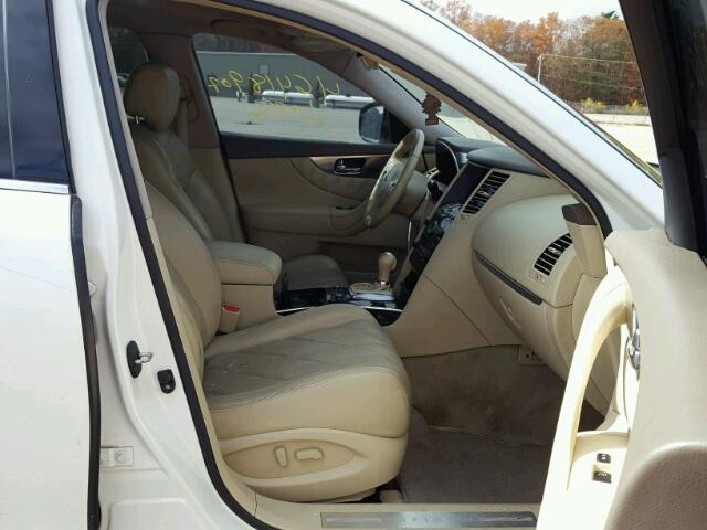 JN8AS1MW8AM854932 - 2010 INFINITI FX35 WHITE photo 5