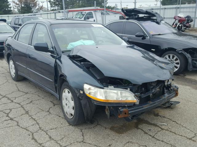 JHMCG554XXC057895 - 1999 HONDA ACCORD LX GREEN photo 1