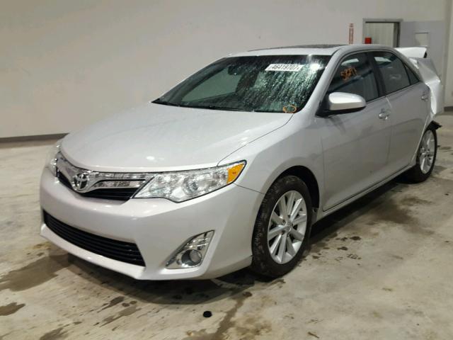 4T4BF1FK8DR301377 - 2013 TOYOTA CAMRY L SILVER photo 2