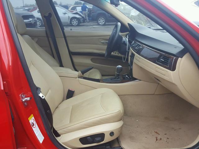 WBAVB13546KX34633 - 2006 BMW 325 I RED photo 5