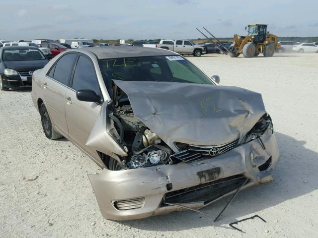 JTDBE32K563053701 - 2006 TOYOTA CAMRY LE BEIGE photo 1