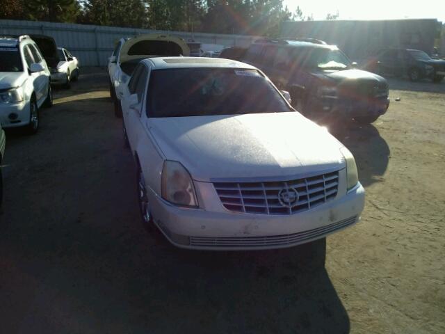 1G6KD57999U136800 - 2009 CADILLAC DTS WHITE photo 1