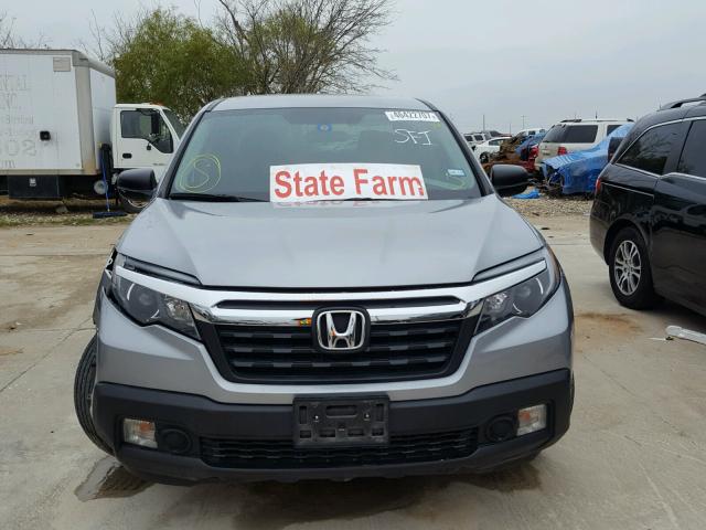 5FPYK2F23HB004095 - 2017 HONDA RIDGELINE GRAY photo 9